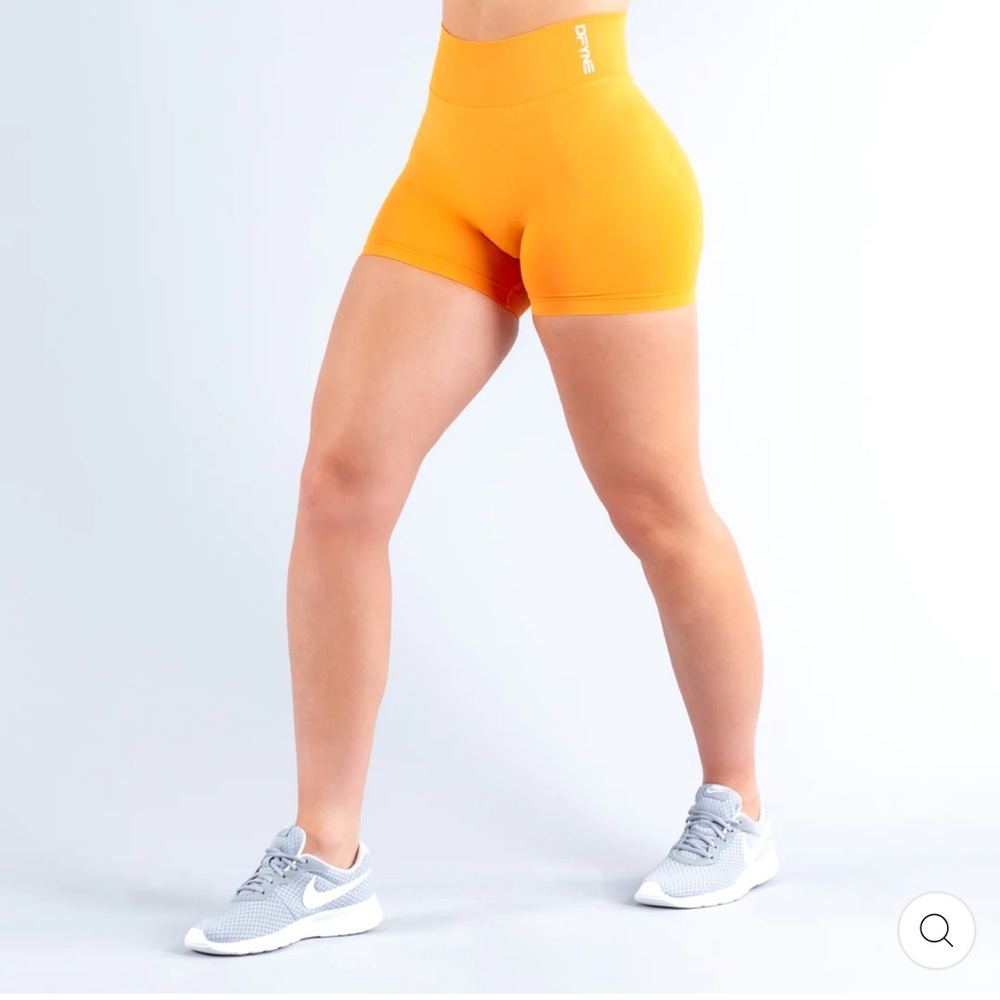 dfyne impact shorts - orange
